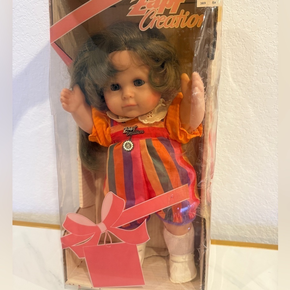 Rare Zapf Creation Vintage Doll with Accessories - Picture 2 of 6